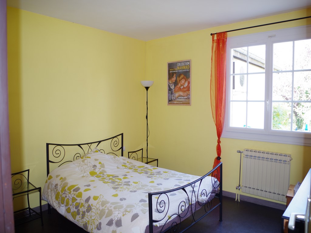 Maison 140m², 4 chambres sur 1272m² avec piscine CESTAS BOURG